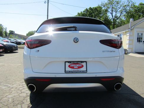 Used 2019 Alfa Romeo Stelvio Ti AWD/4WD image 6