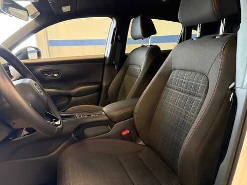 Certified 2026 Honda HR-V Sport image 23
