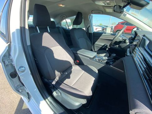 Used 2025 Toyota Camry LE FWD image 28