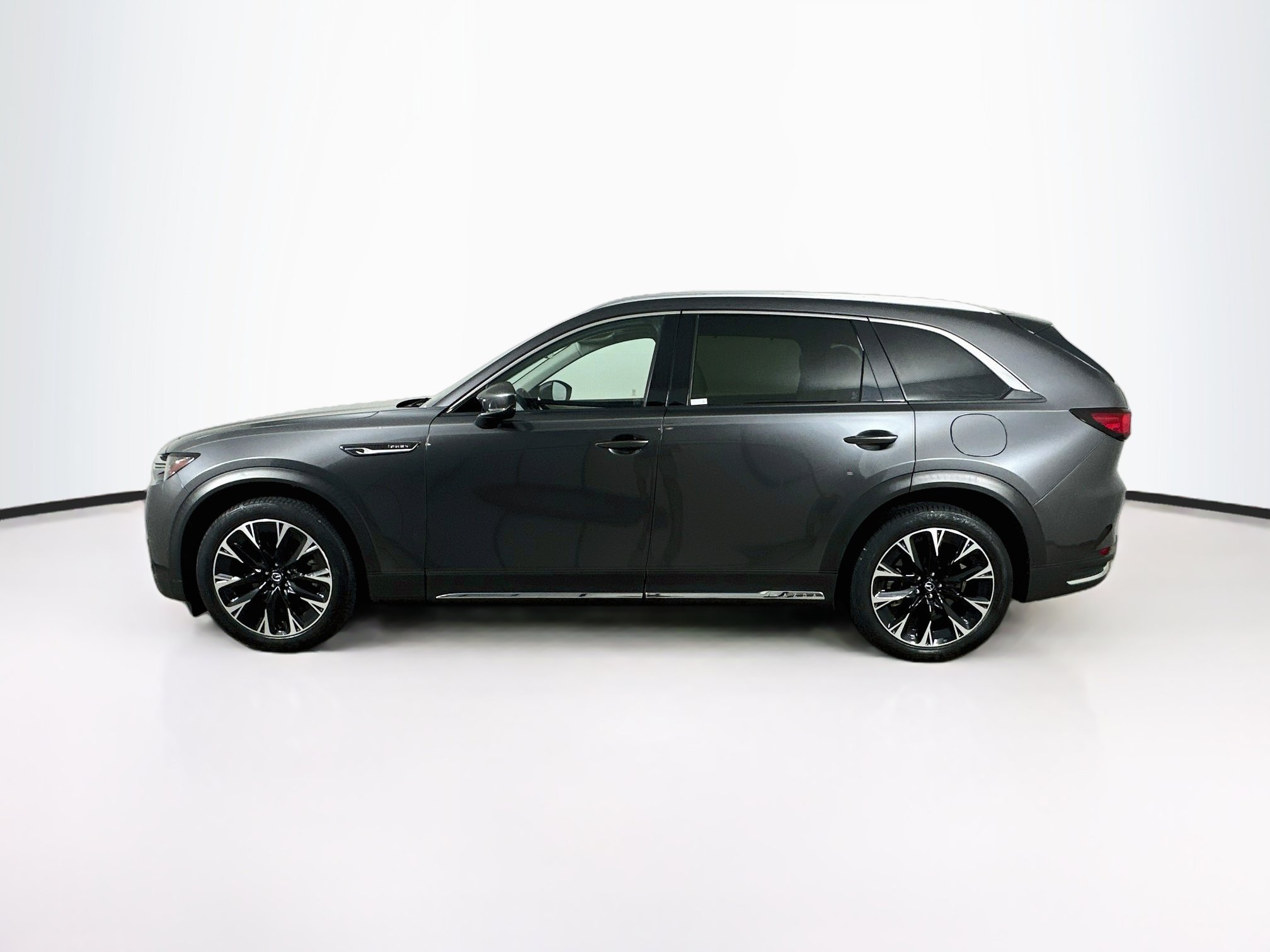 Used 2024 MAZDA CX-90 Plug-In Hybrid w/ Premium Pkg AWD/4WD image 4