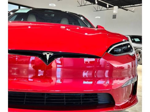 Used 2024 Tesla Model S image 6