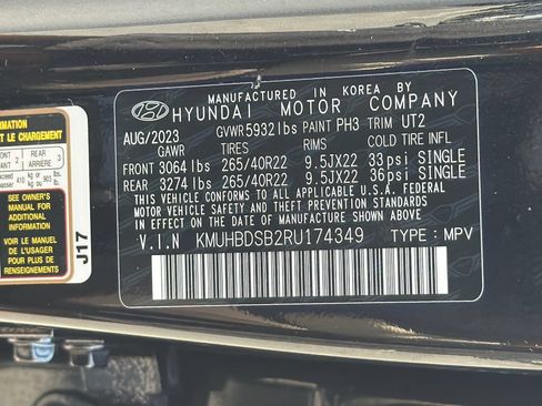 Used 2024 Genesis GV80 2.5T w/ Prestige Package AWD/4WD image 36