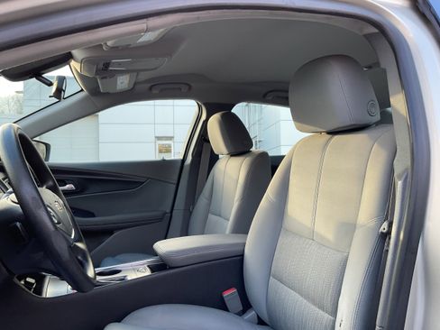 Used 2014 Chevrolet Impala LS image 8