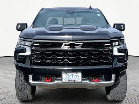 Used 2023 Chevrolet Silverado 1500 ZR2 w/ Technology Package image 3
