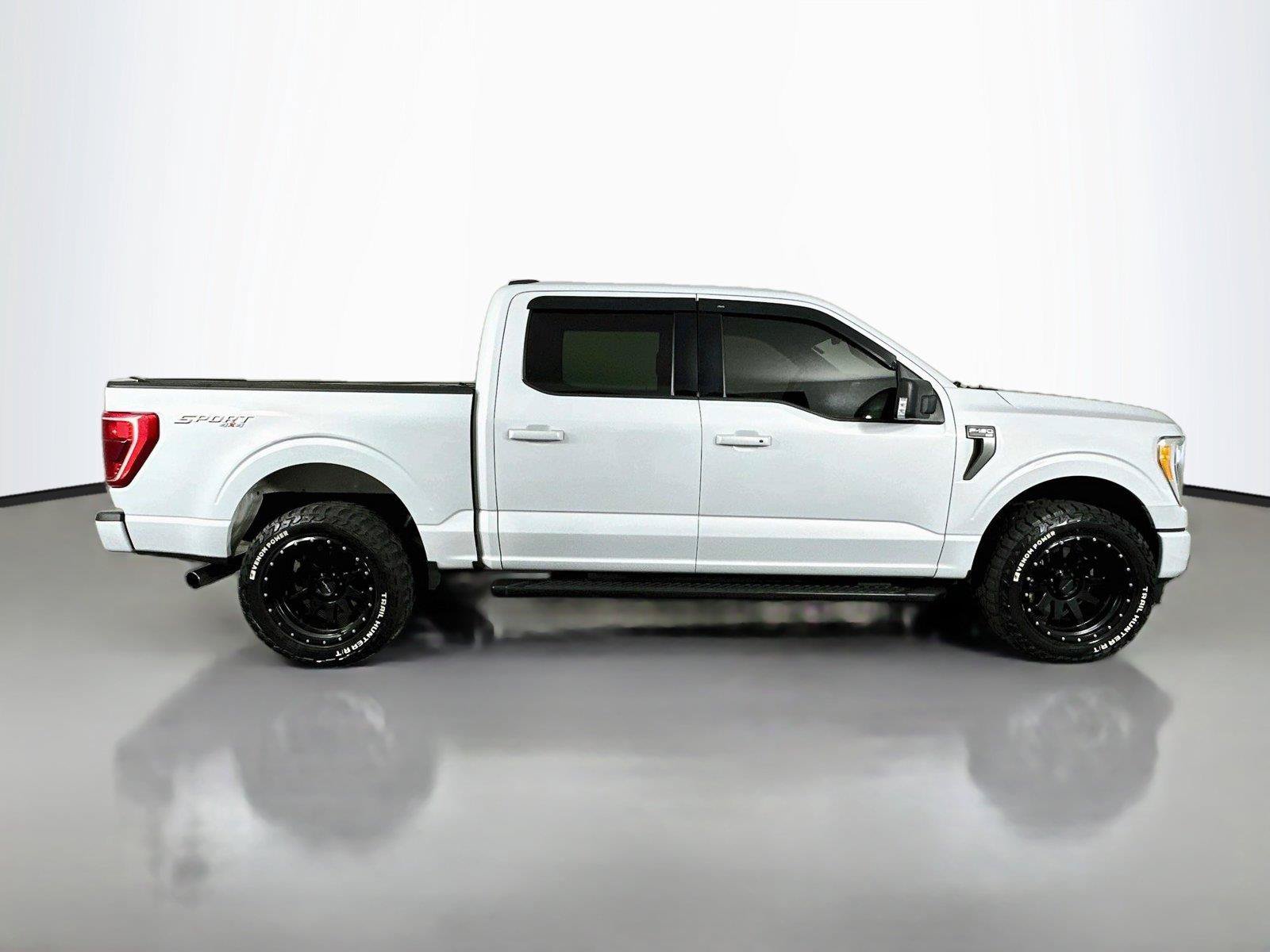 Used 2021 Ford F150 XLT w/ Equipment Group 302A High AWD/4WD image 17