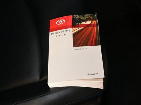 Certified 2019 Toyota Prius Prime Advanced image 16