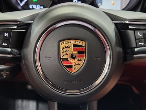 Used 2023 Porsche Macan AWD/4WD image 49
