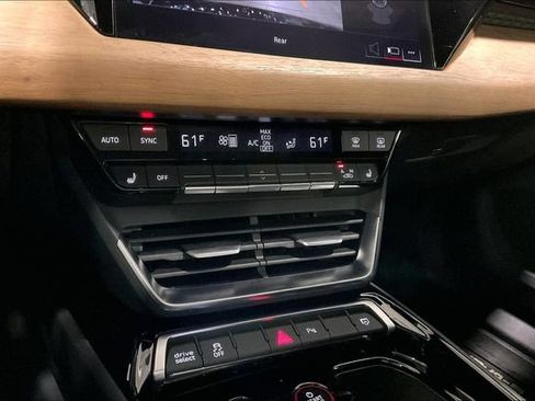 Certified 2023 Audi e-tron GT Premium Plus AWD/4WD image 31