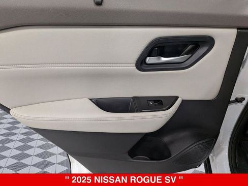 Certified 2025 Nissan Rogue SV w/ SV Premium Package AWD/4WD image 29