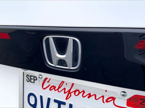 Used 2025 Honda Accord Sport image 30