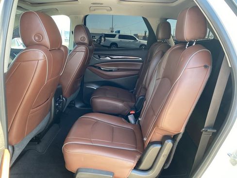 Used 2019 Buick Enclave Avenir w/ Avenir Technology Package FWD image 36