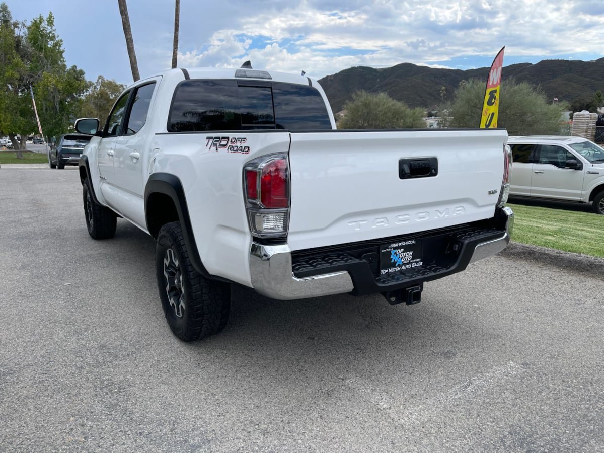 Used 2022 Toyota Tacoma TRD Off-Road RWD image 7