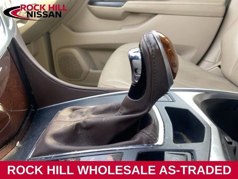 Used 2015 Cadillac SRX Luxury w/ Driver Awareness Package image 29