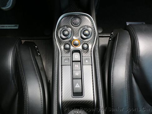 Used 2019 McLaren 600LT RWD image 36