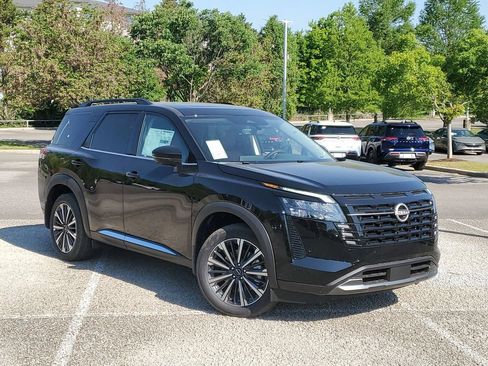 New 2026 Nissan Pathfinder Platinum AWD/4WD image 31