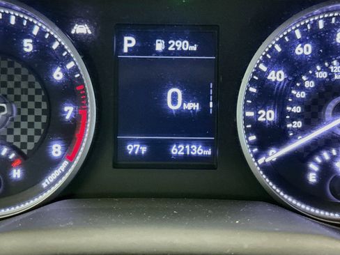 Used 2020 Hyundai Elantra SE FWD image 18