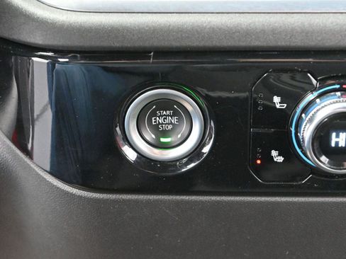 Used 2022 GMC Sierra 1500 Elevation image 25