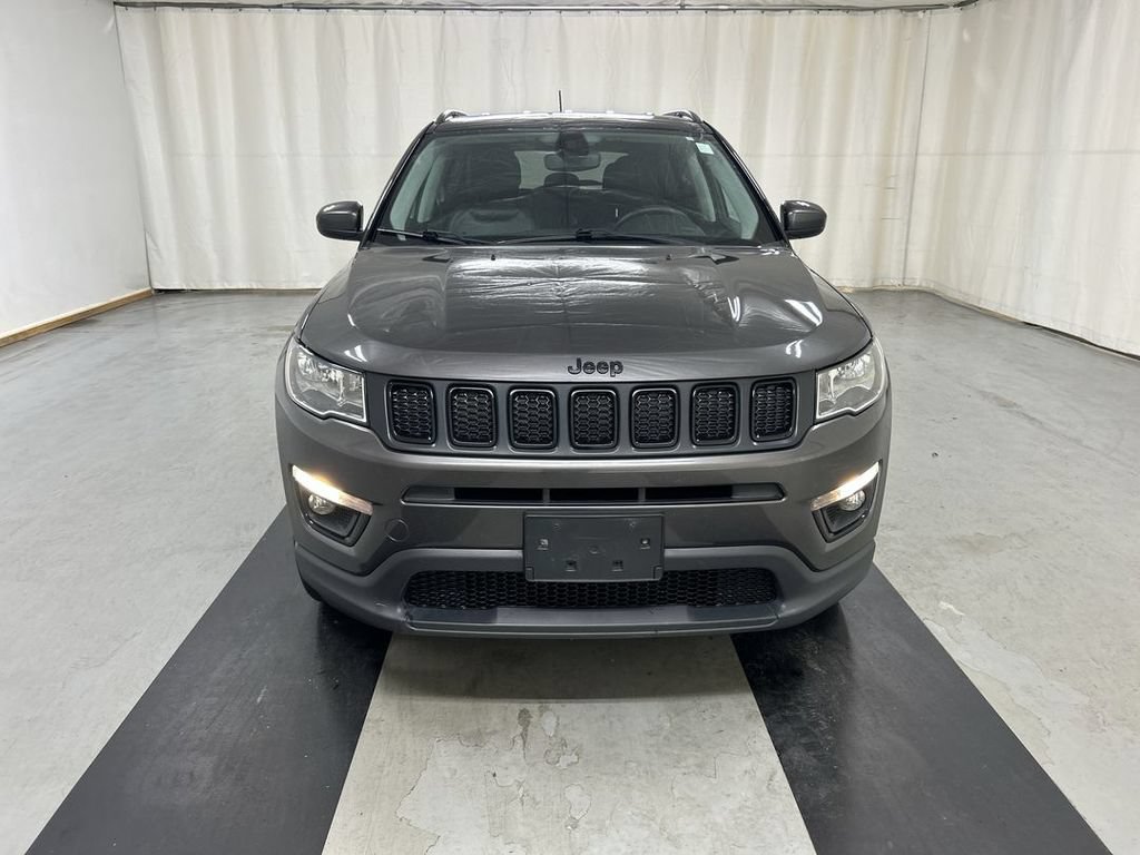 Used 2019 Jeep Compass Latitude AWD/4WD image 3