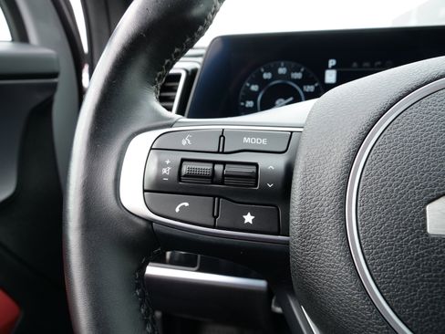 Used 2023 Kia Sportage SX image 20