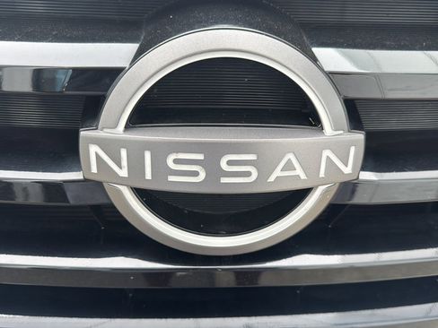 Used 2024 Nissan Pathfinder S AWD/4WD image 44