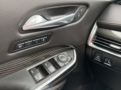 Used 2020 Cadillac XT4 Sport image 10