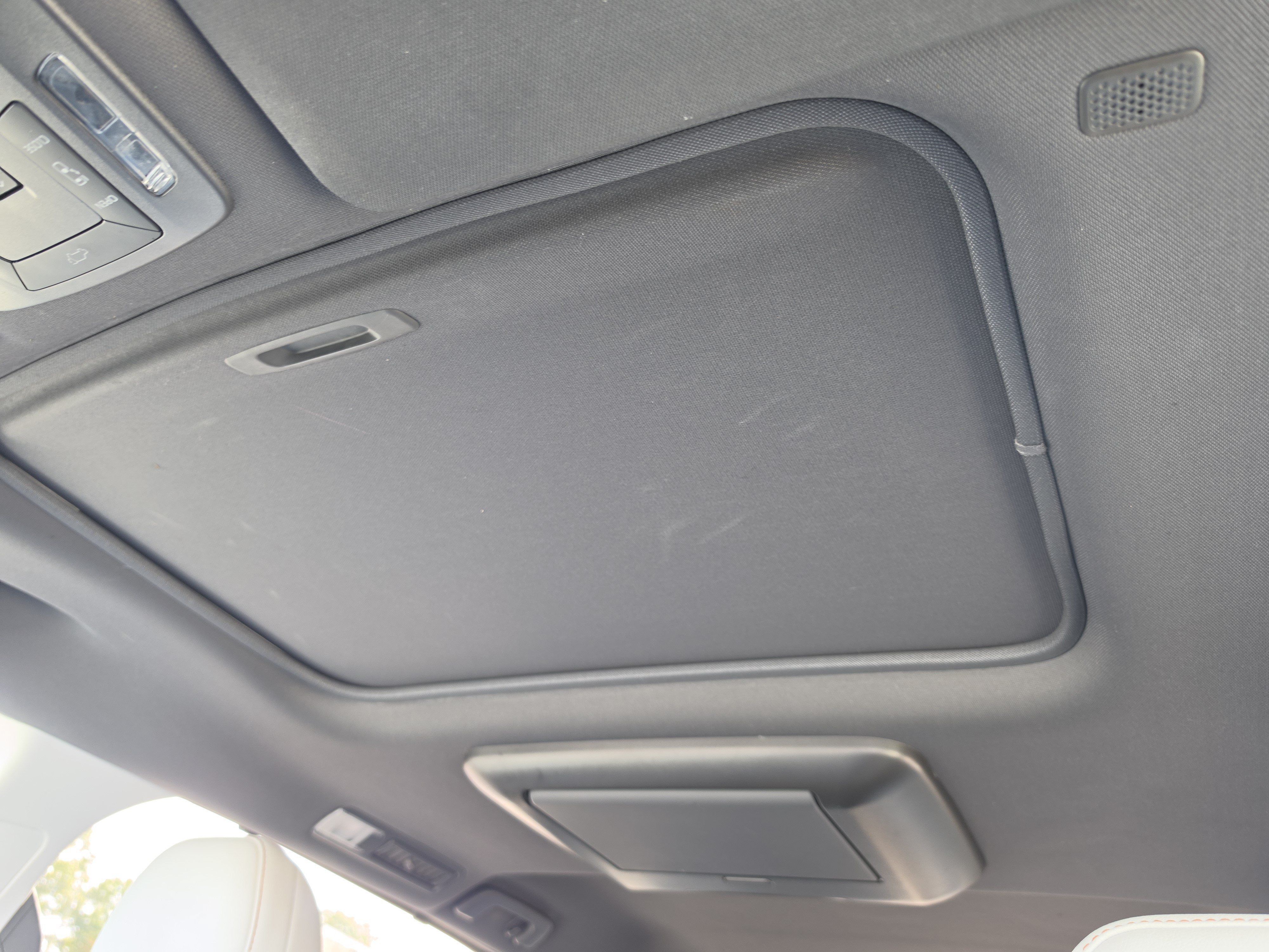 Used 2021 Toyota Sienna XSE w/ XSE Plus Package FWD image 26
