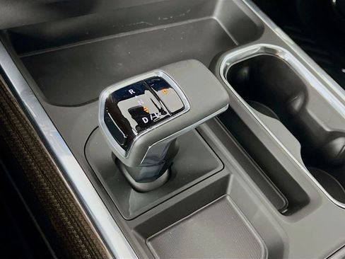 New 2026 Chevrolet Silverado 1500 LT Trail Boss w/ Convenience Package II AWD/4WD image 17