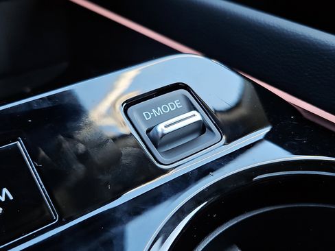 New 2026 Nissan Murano SL image 18