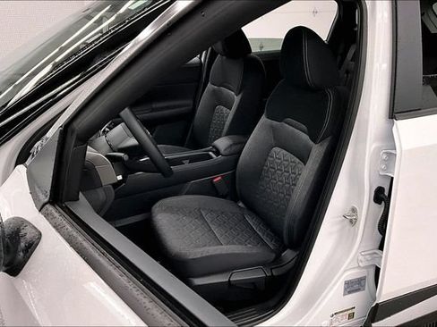 New 2026 Nissan Kicks SV w/ Cold Weather Package FWD image 10