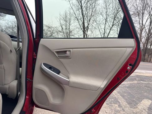 Used 2012 Toyota Prius Two image 33