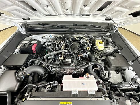 Certified 2025 Toyota Tacoma TRD Sport AWD/4WD image 24