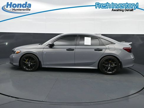 Used 2025 Honda Civic Sport image 6