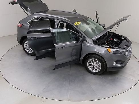 Certified 2024 Ford Edge SEL w/ Convenience Package AWD/4WD image 45