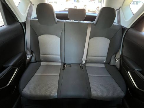 Used 2025 Kia Soul LX w/ LX Technology Package FWD image 36