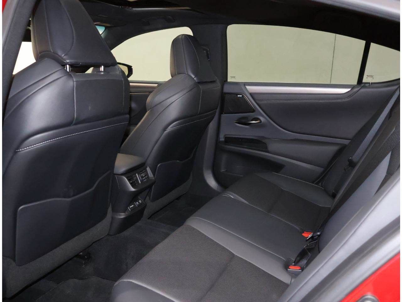 Used 2021 Lexus ES 250 F Sport w/ Accessory Package AWD/4WD image 15