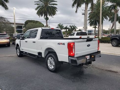 Used 2025 Ford F250 XLT image 3