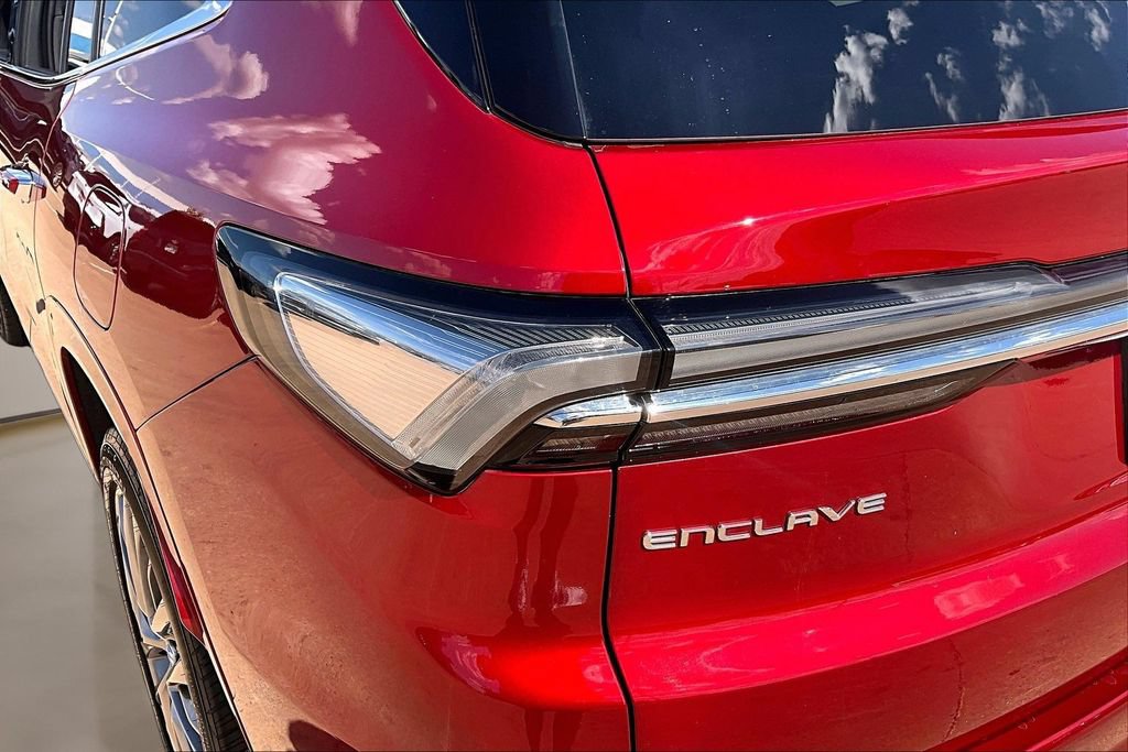 Used 2025 Buick Enclave Avenir w/ Super Cruise Package FWD image 33