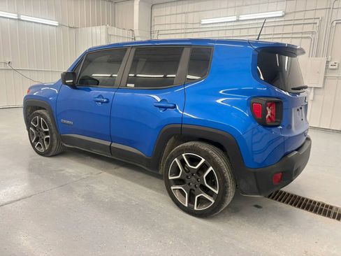Used 2020 Jeep Renegade Sport image 6