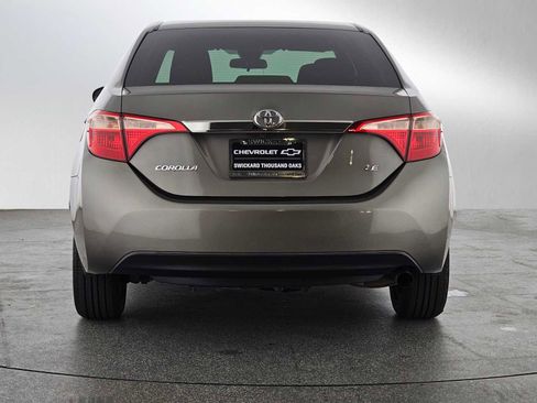 Used 2018 Toyota Corolla LE FWD image 4