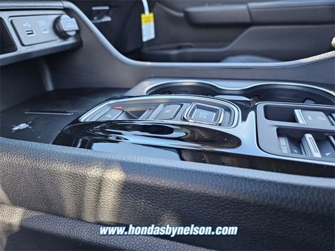 New 2025 Honda Pilot EX-L image 12