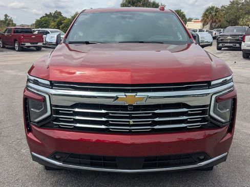 New 2025 Chevrolet Suburban Premier image 9