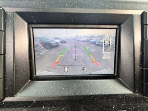 Used 2017 Ford F250 XLT w/ XLT Value Package image 17