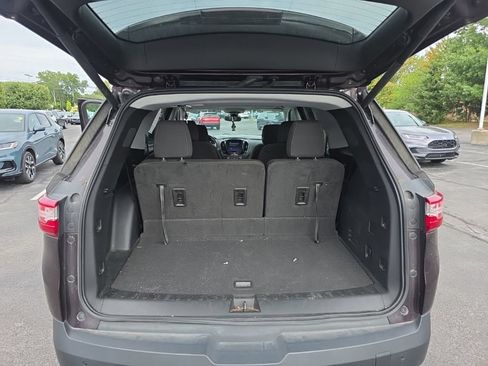 Used 2021 Chevrolet Traverse LT AWD/4WD image 27