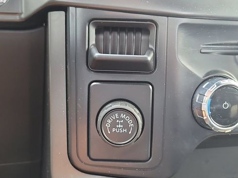 Used 2024 Ford F150 XLT w/ Equipment Group 302A MID RWD image 30