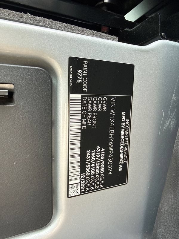 Used 2021 Mercedes-Benz Sprinter 2500 image 33