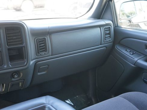 Used 2006 Chevrolet Silverado 1500 LT w/ Light Duty Power Package image 22
