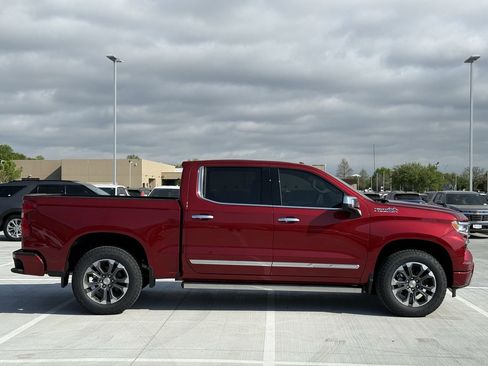 New 2026 Chevrolet Silverado 1500 High Country w/ Technology Package image 3