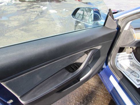 Used 2018 Tesla Model 3 Long Range image 12