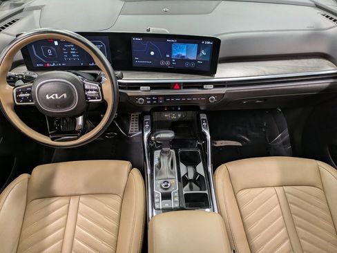 Certified 2024 Kia Sorento SX Prestige w/ Olive Brown Leather Package image 22