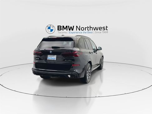 New 2026 BMW X5 xDrive50e w/ M Sport Package AWD/4WD image 2